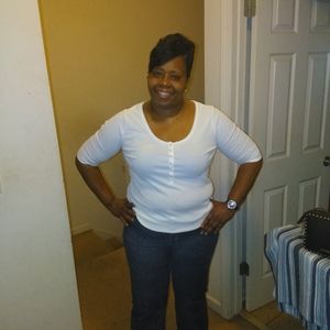 Meet your Posher, Vanessa